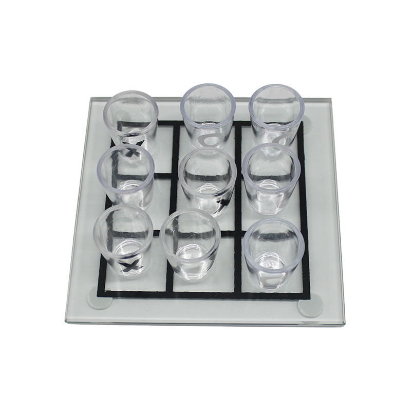 Pub-Style Entertainment Glass XO Chess Set