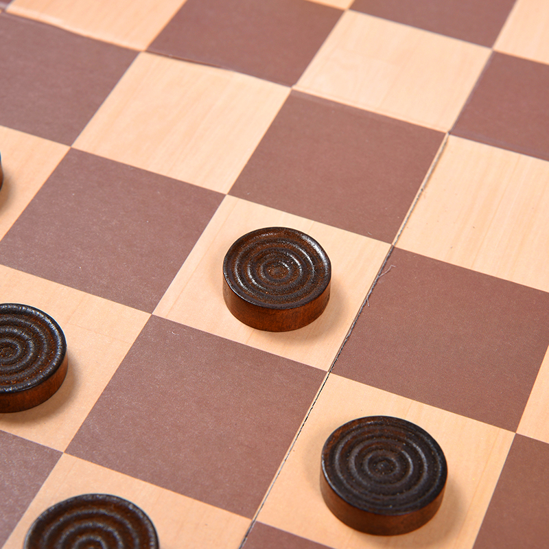 Wooden Checkers Board Game – Classic Strategy Game with Two Packaging Options