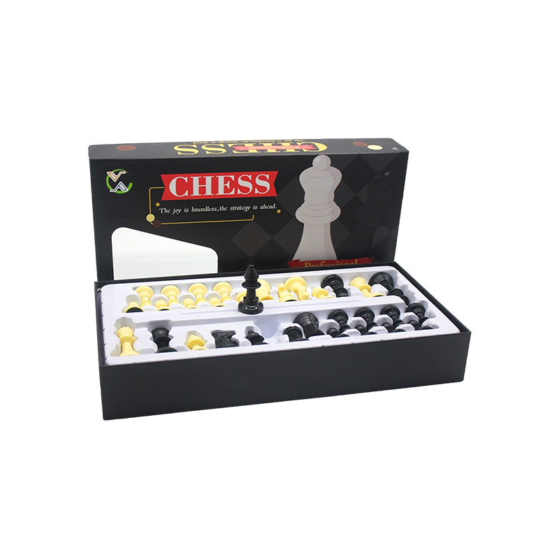 Complete with Board and Pieces Classic Standard Chess Set Complete with Board and Pieces Classic Standard Chess Set